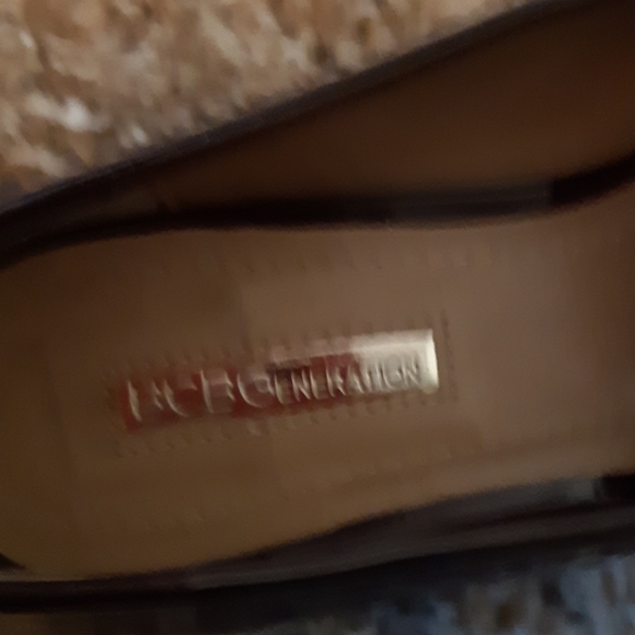 Ladies shoes - Picture 2 of 4